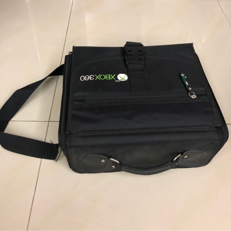 XBOX360主機 120G硬改LT3.0 (中古二手）附一個背袋