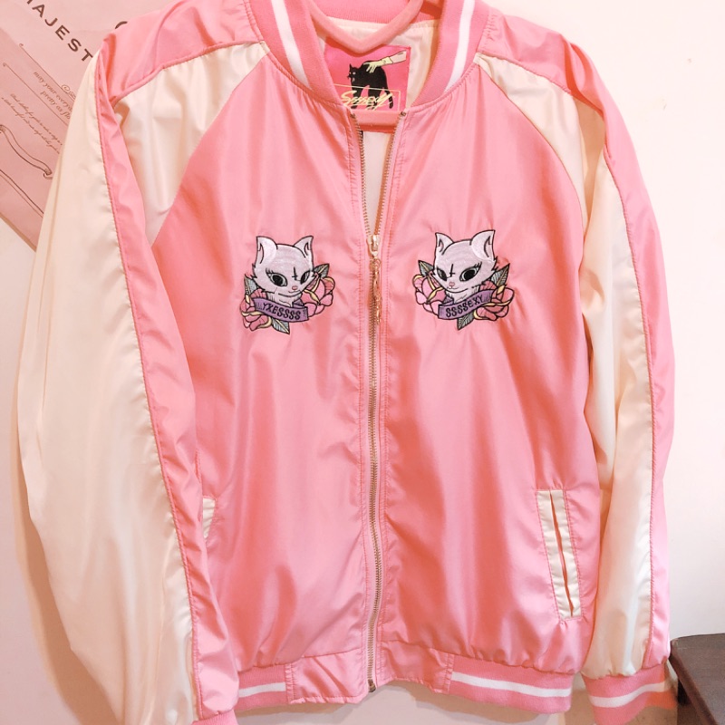 橫須賀 粉色外套 刺繡外套（保留中）