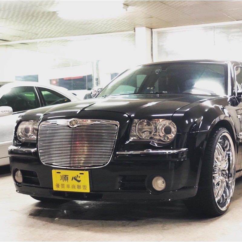 饒舌天王同款座駕克萊斯勒300c 3 5v6 絕對霸氣 蝦皮購物
