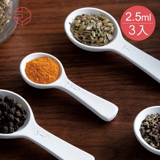 【日本霜山】防潮防結塊珪藻土量匙(附刻度)-白-2.5ml-3入