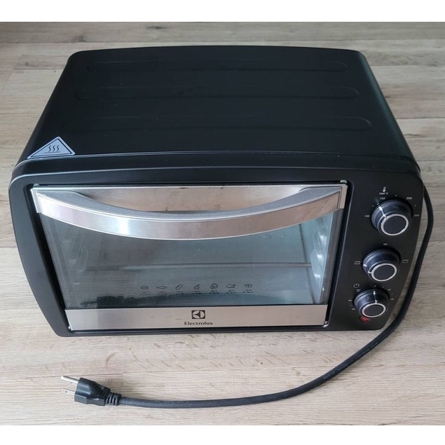 Electrolux 伊萊克斯 EOT3805K 15L 瑞典專業級電烤箱 二手