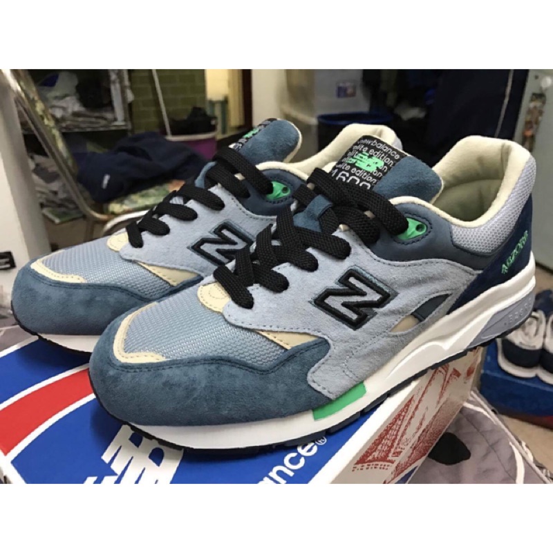 New balance CM1600BV