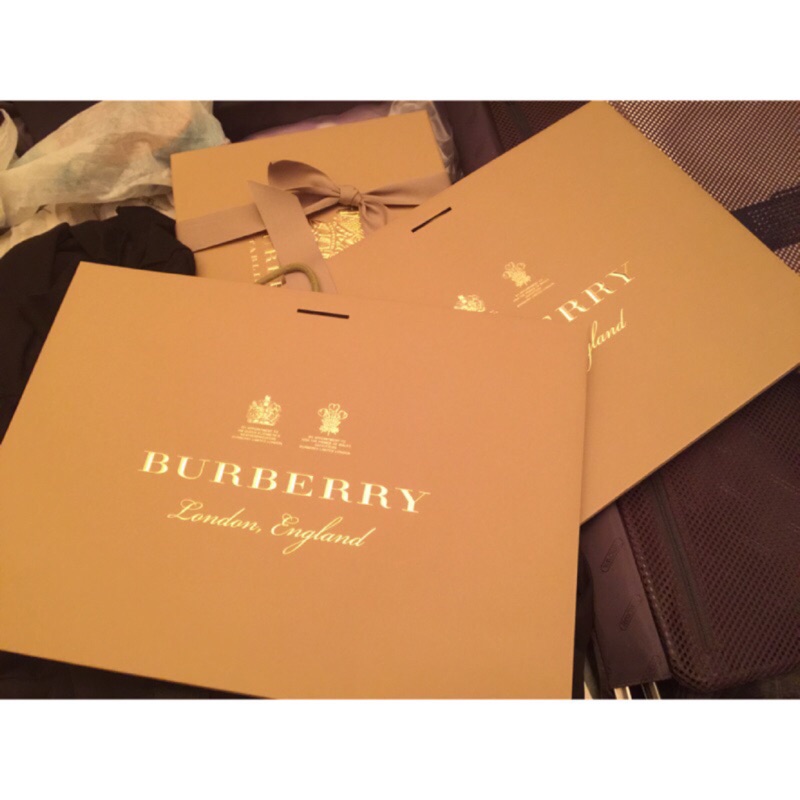 Burberry 紙袋 精品袋 精品盒 禮物盒 長型盒子 包裝袋 專櫃正品 送禮自用burberry 購物手袋 手提袋