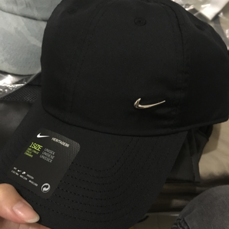 正品Nike 金屬勾帽