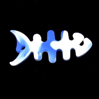 魚骨頭型耳機繞線棒 耳機收線集線器 時尚輕巧型設計讓耳機線及其它電線快速收納 清潔桌上煩雜的線