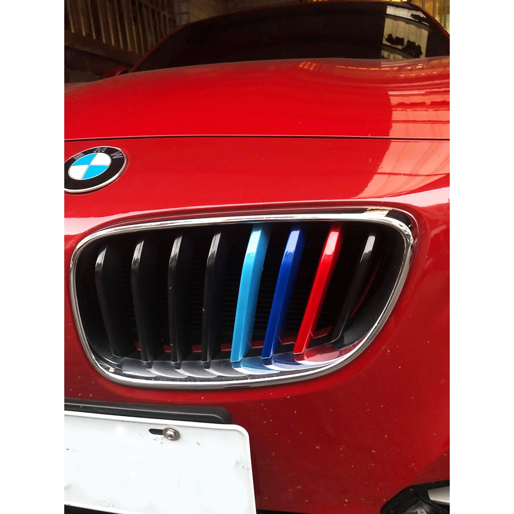 F22 BMW 2系列 三色飾條 (水箱罩單邊8條)