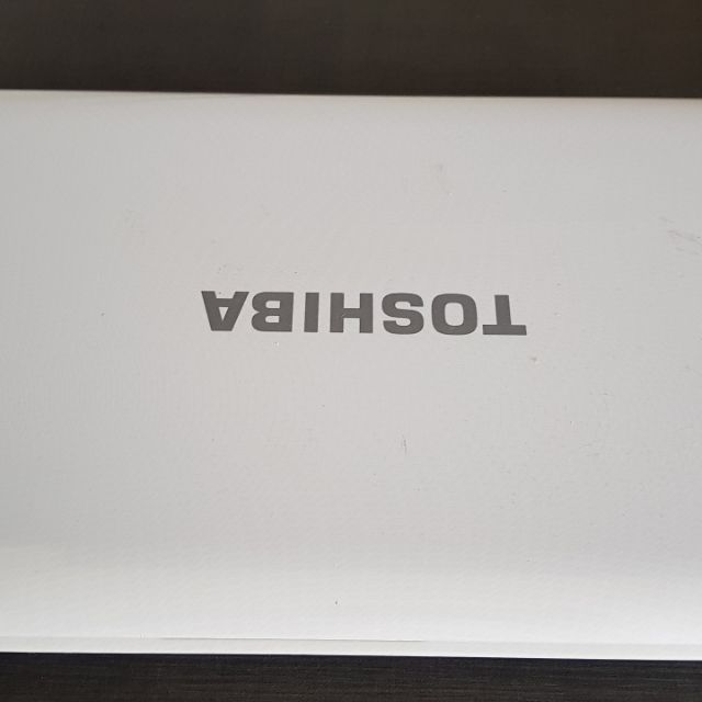 戎戎的精品1號店》Toshiba L640 東芝 史上最熱賣小白機 筆電 14.1吋 可愛 耐看 時尚 小而美 好帶