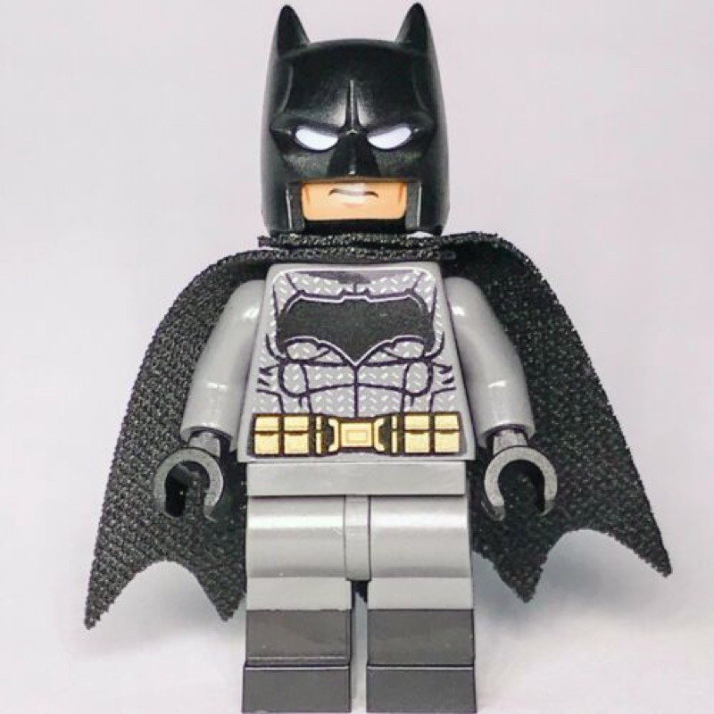 LEGO 76046 蝙蝠俠 真面目是個謎，噓！