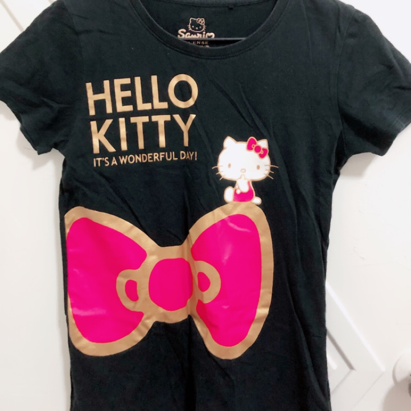 Hello Kitty T恤
