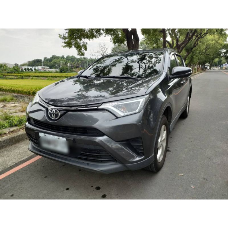 自售2018 Rav4 售68萬 台中看車 0977366449 陳