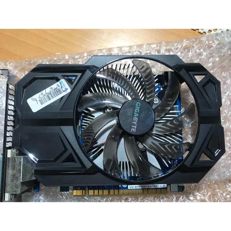 技嘉GTX750 2G