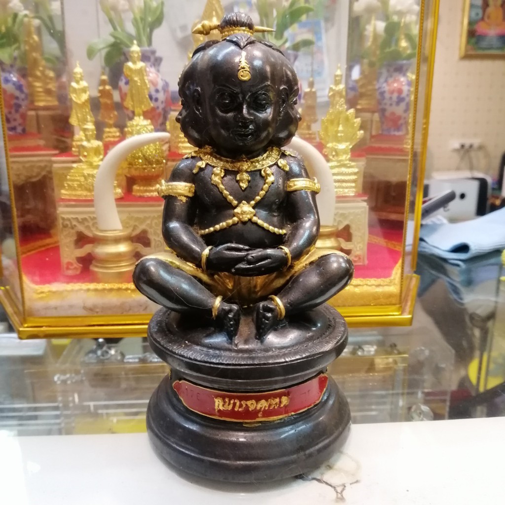 興運福泰東北黎逸府龍普年古曼童招財小金童供奉尊九級高僧龍菩年師傅督造佛曆2556年護主顧家招財成願