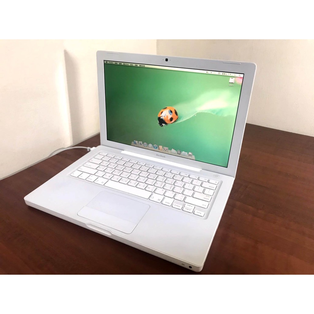 Apple MacBook A1181 (小白機) 2007 14吋｜品項極新 古董 零件機 研究 收藏用