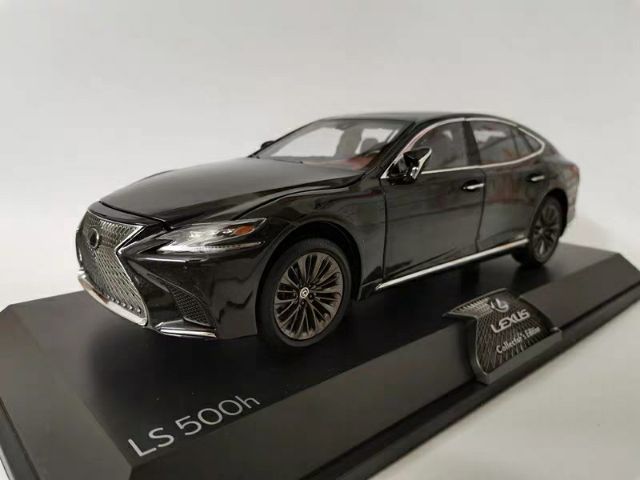 蝦皮最便宜🔥1:18 1/18 凌志 Lexus ls500h 合金模型車 金屬模型車 收藏 周邊 玩具車