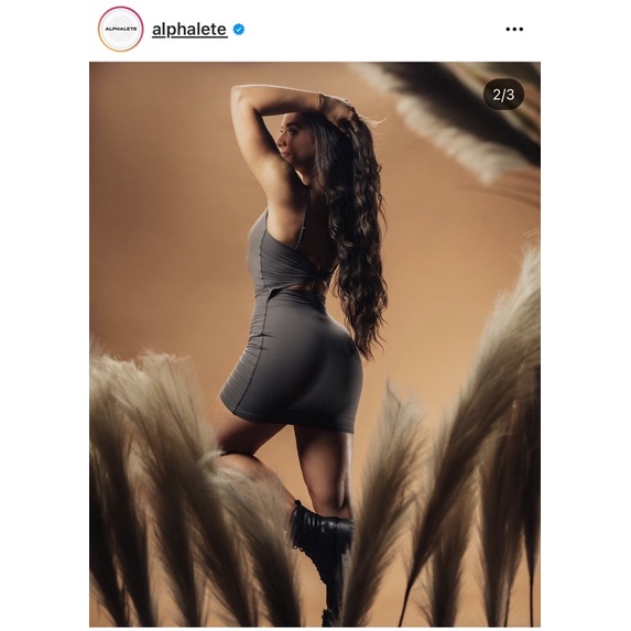 [森林小瑪莉~二手賣場]全新-美國健身品牌Alphalete ultrasoft allure dress-M