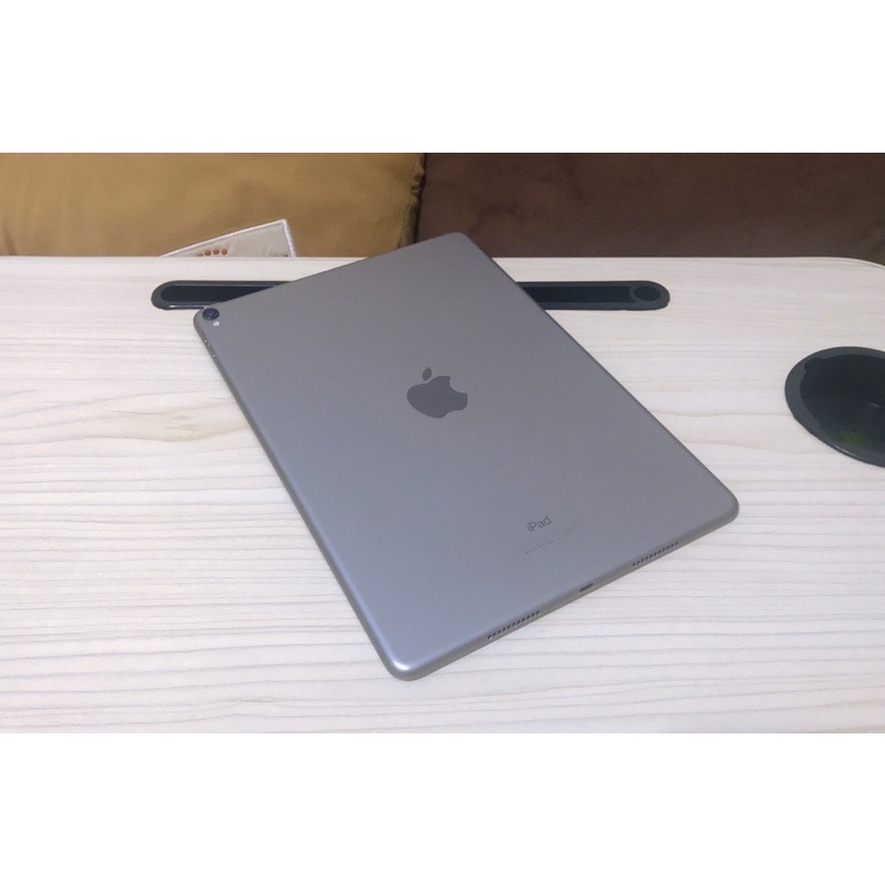 9.9成新Apple ipad pro 10.5(A1701) 256GB