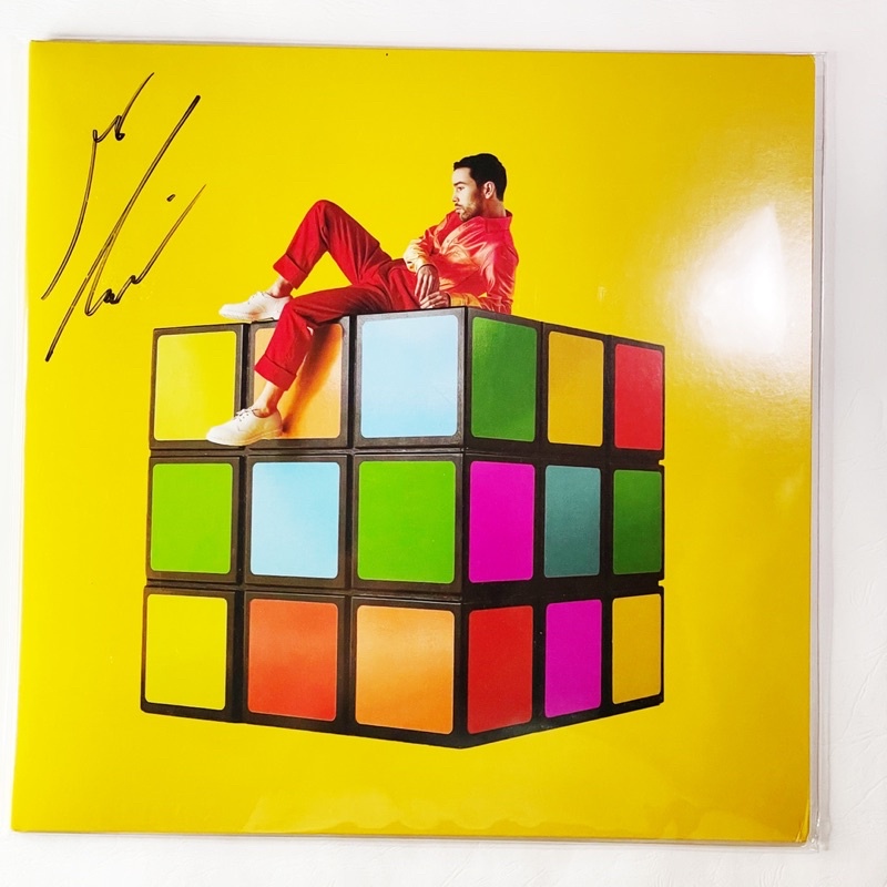【官網秒殺親簽黃膠現貨】Max Colour Vision 黑膠 LP Vinyl signed 簽名 BTS Suga