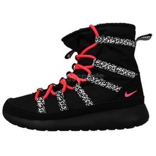 Nike Roshe Run Hi 靴子 雪靴 女童鞋 出國 必穿