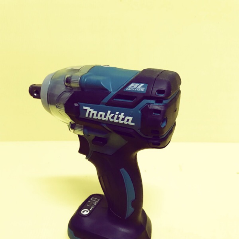 (二手中古外匯)全新 18V 牧田 MAKITA DTW285 四分板手 不含電池充電器