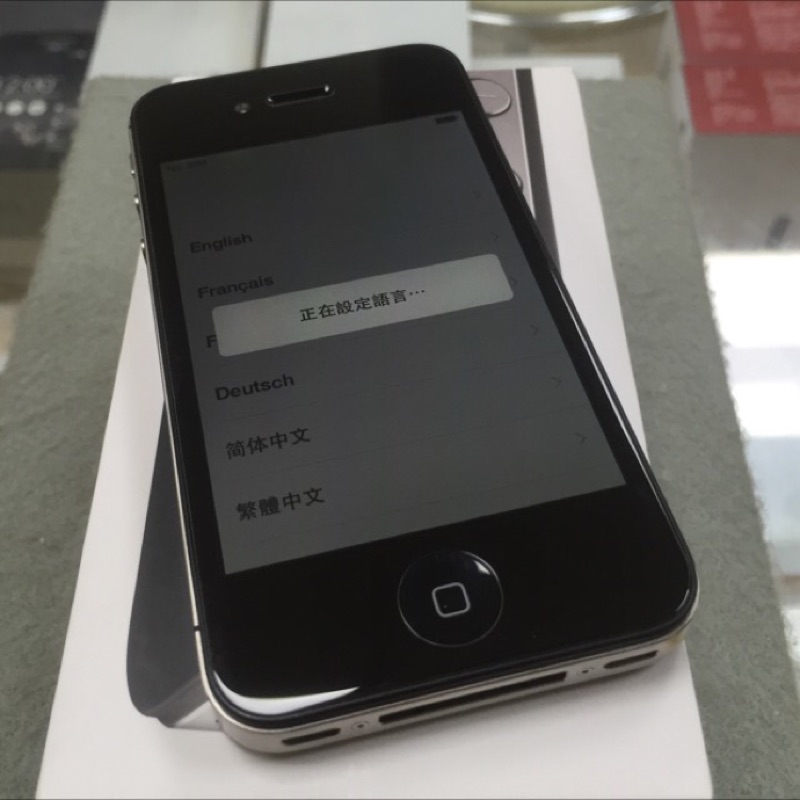二手 iPhone 4S 32G iphone4S I4S 黑 功能正常 外觀漂亮 螢幕無殘影 完美備用機 售2500元