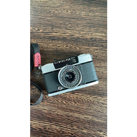 Olympus pen ee-3 底片相機 半格機