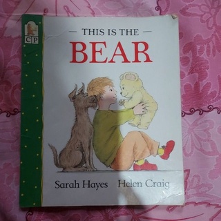 英文童書THIS is the bear有使用痕跡
