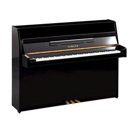 |現貨| YAMAHA JU109PE 直立式鋼琴《鴻韻樂器》全新鋼琴 可加裝靜音系統 原廠保固5年