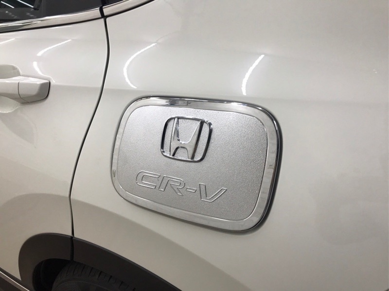 九七八汽車精品 本田 HONDA CRV5 CRV-5 專用 油箱蓋 貼片 銀色 CRV 字樣 ABS 塑膠材質 !