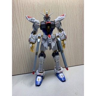 {鋼彈的屋-模型工作室} 萬代 RG 1/144 攻擊自由 完成品 (實品如圖) 鋼彈 模型 代工