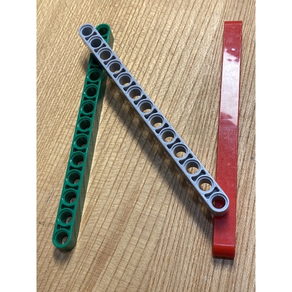 亞斯 A446 LEGO 41239 1x13孔 科技 厚臂 各色(深灰`白`淺灰`紅`綠)