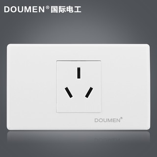 『臺灣現貨』大陸規格 16A 插座含面板 臺灣面板可用 冷氣 吃重電 用16A ，一般買10A就可以,不確認請量插頭腳