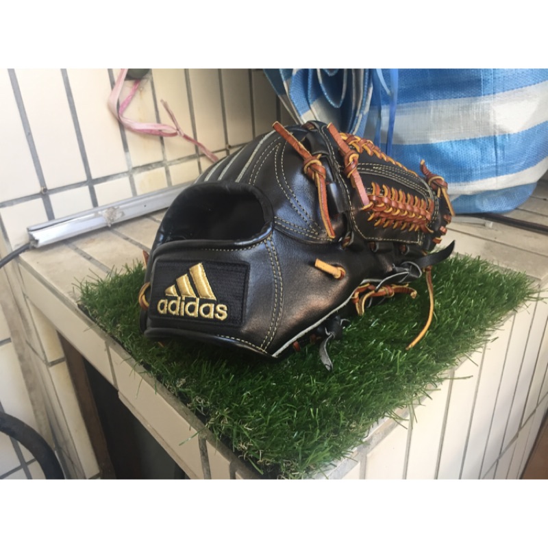 Adidas 日製 硬式 內野 棒球手套 KQ772