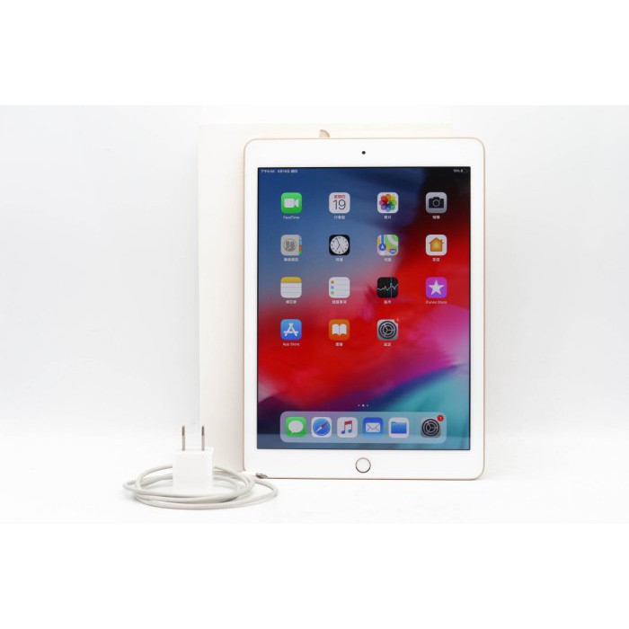 【高雄青蘋果3C】APPLE IPAD 5 32G 32GB 金 9.7吋 WIFI版 二手平板 #42013