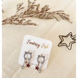 〖夢幻魚小飾品〗現貨-個性款貓頭造型耳環