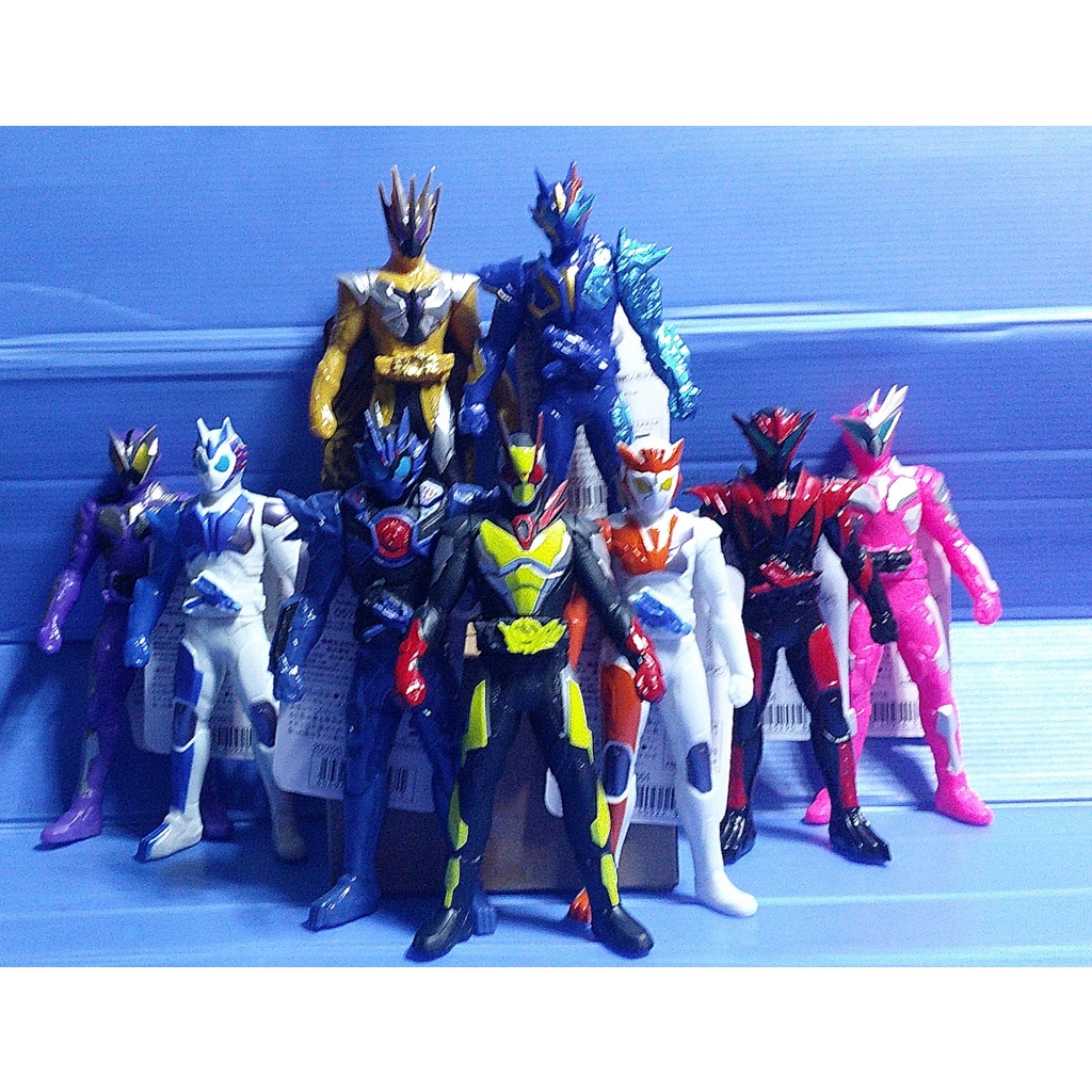 假面騎士ZERO ONE ZERO TWO 瓦爾基麗 疾馳獵豹 巴爾幹 射擊野狼 突擊野狼 滅 刺針毒蠍 千騎