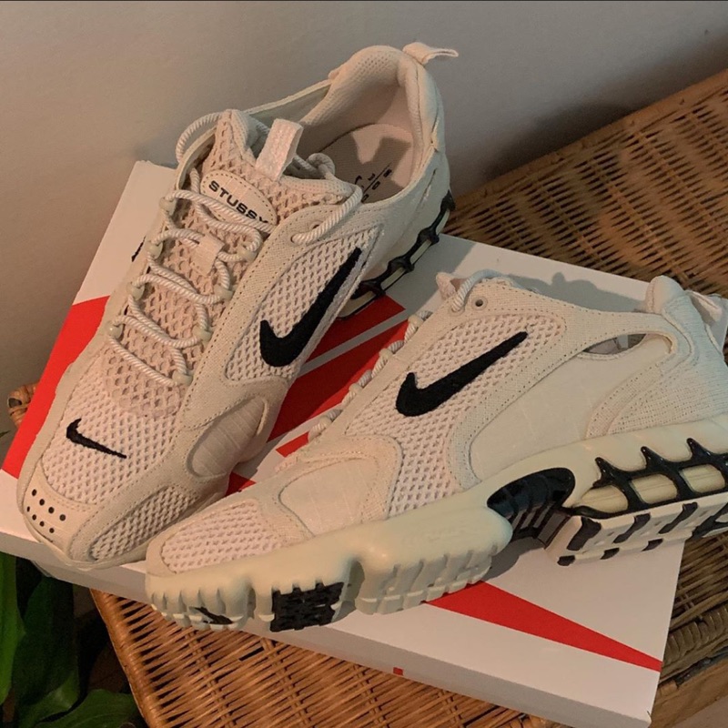 nike air zoom cage 2