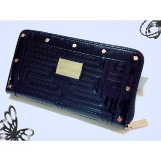 VERSACE ( 凡賽斯 ) 女用卯釘皮夾、護照夾 ( Gianni Versace )