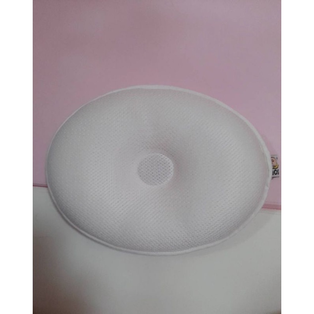 二手正品mimos 第三代3D嬰兒枕頭(保護頭型/防蹣/抗菌) M號（含運費）