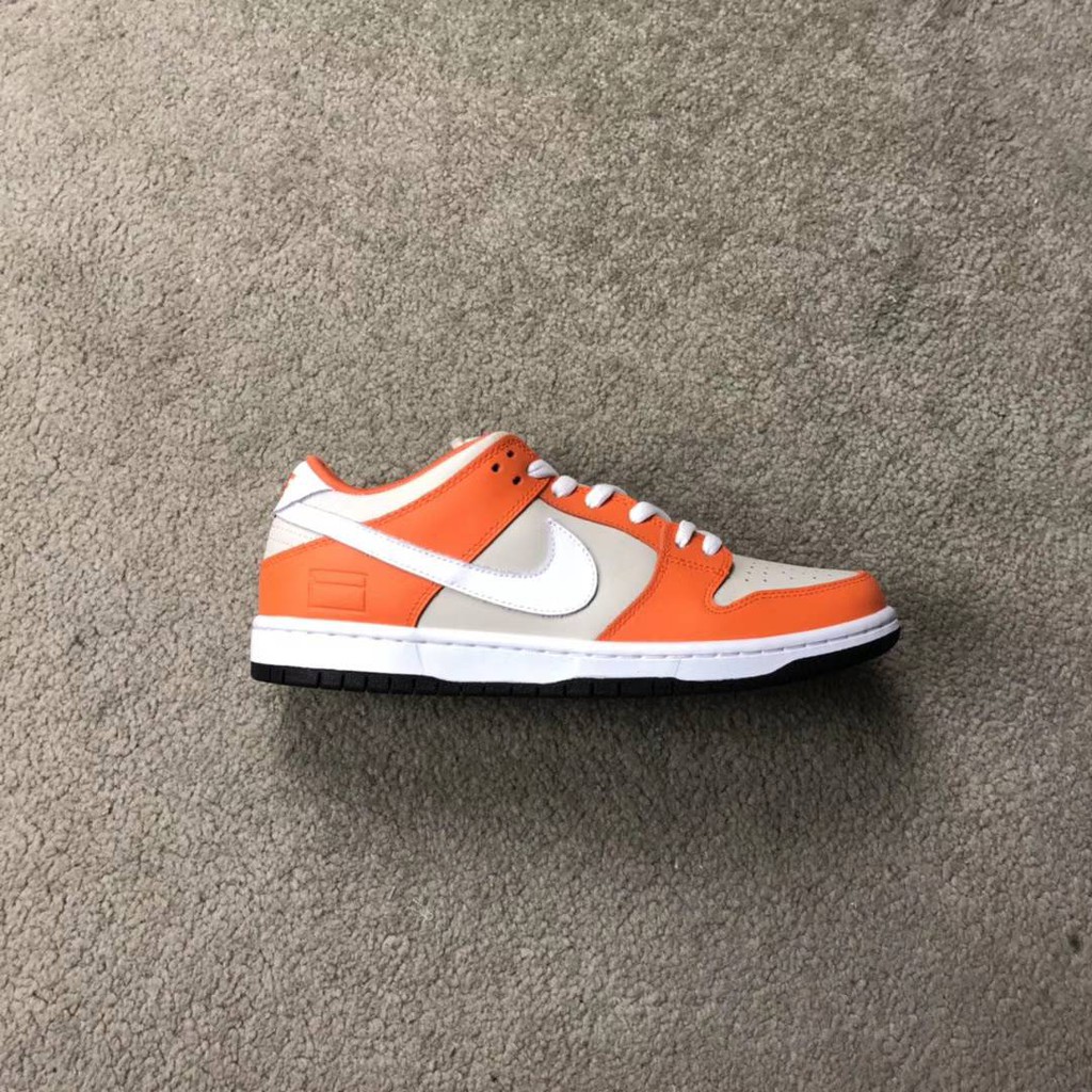 nike sb dunk orange box