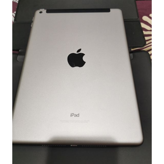 二手IPAD 第六代10.2吋 4G版本 可插SIM卡 32G 8800元