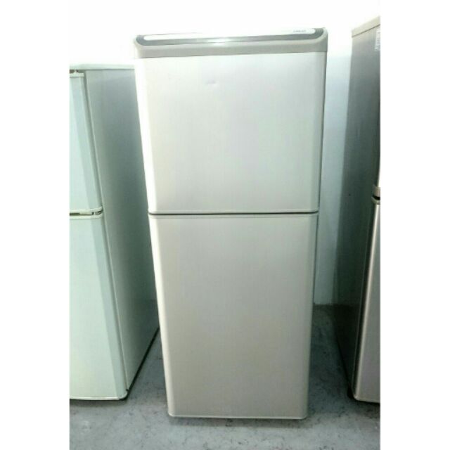 已售勿下標東芝130公升小雙門冰箱
