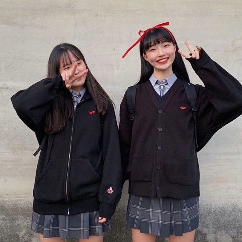 （橘子醬醬在韓國）韓國 KIRSH 櫻桃刺繡外套 連帽外套 拉鏈開衫上衣 大學T
