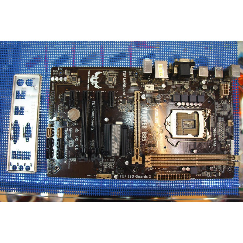 華碩TUF騎兵Trooper B85 軍規板 1150腳位 DDR3 @M227