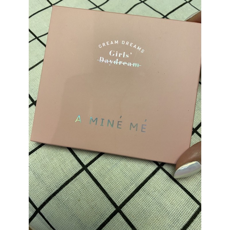 pazzo 彩妝 眼影加打亮一起賣 A MINE ME 二手品