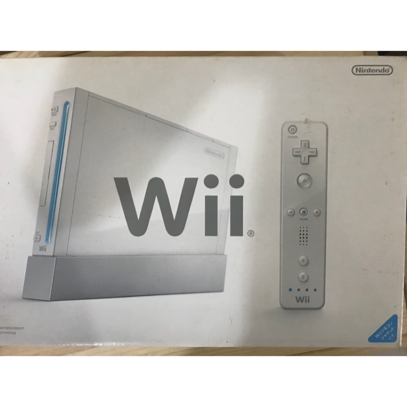 中古 Wii 附兩支把手 + 體感遙控器 + 數十片遊戲 （已改機）