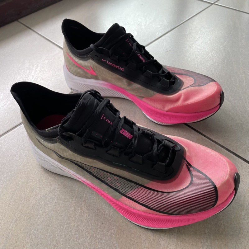 Nike Zoom Fly 3 黑粉 慢跑鞋 US10 二手