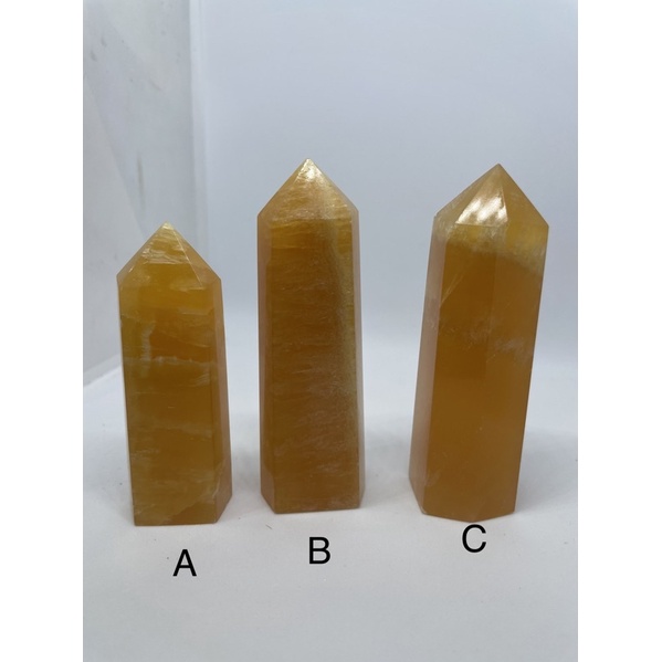 D5571天然原礦/金凍石 金田黃 柱體 柱子 六角柱體 擺件 產地：印尼