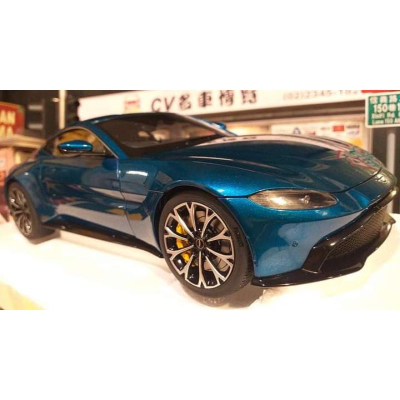 【CV名車博覽】1/18 Autoart Aston Martin Vantage