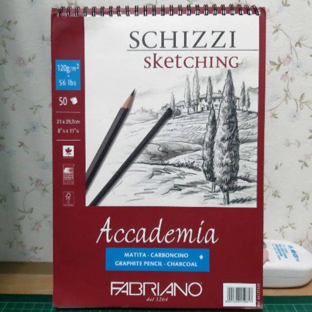 義大利 FABRIANO Accademia A4 素描本