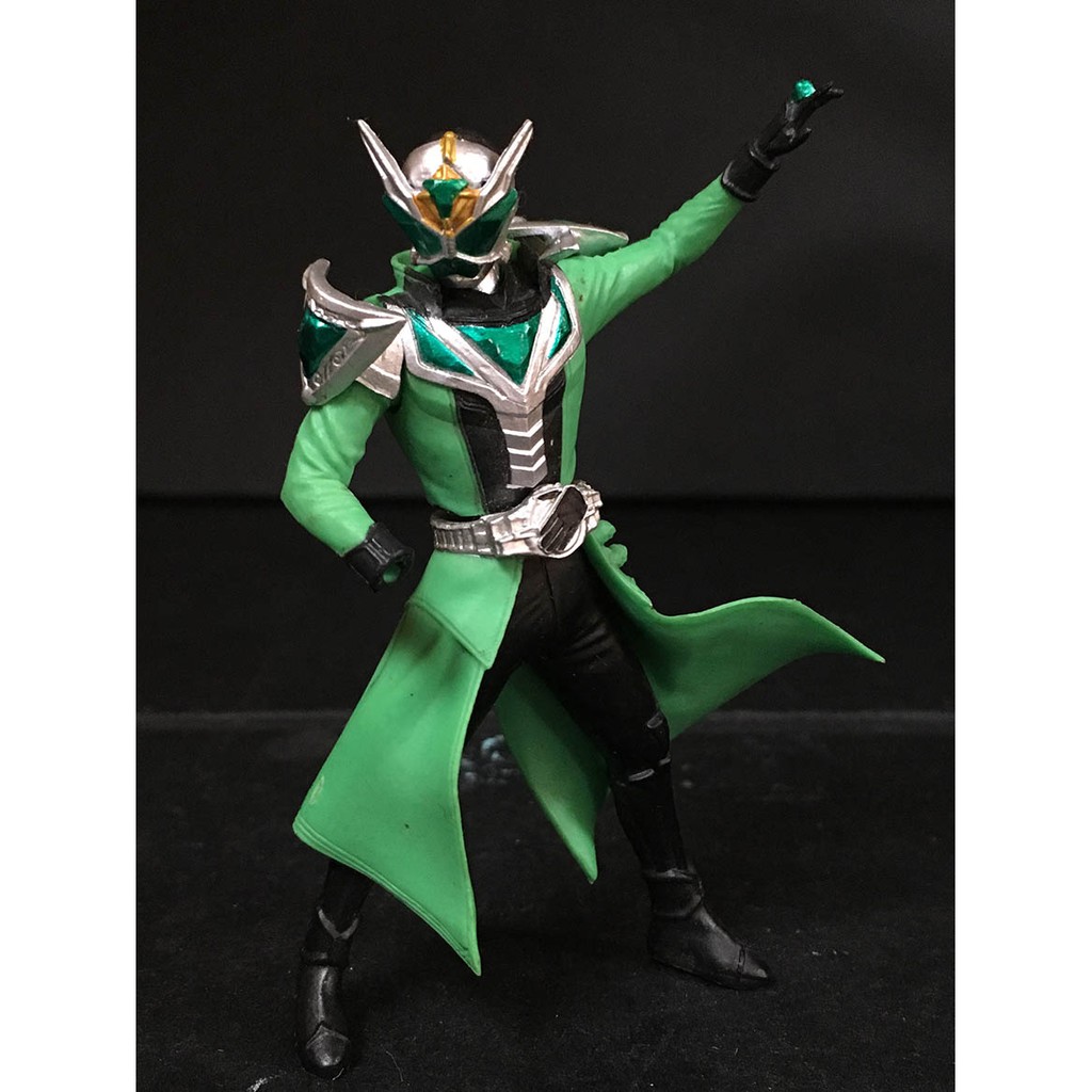 D-19 櫃 現狀品 ： HG 英雄系列 KAMEN RIDERS 3 假面騎士 WIZARD 風龍 　天富